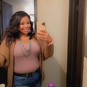 Meet your Posher, Kaitlynn